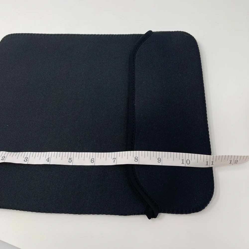 Mini neoprene laptop / tablet sleeve black NWT